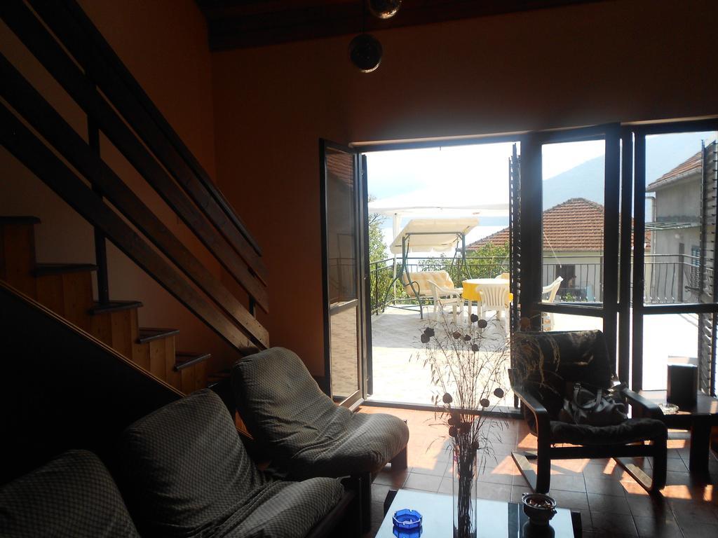 Holiday Home Bokokotorski Zaliv Luaran gambar